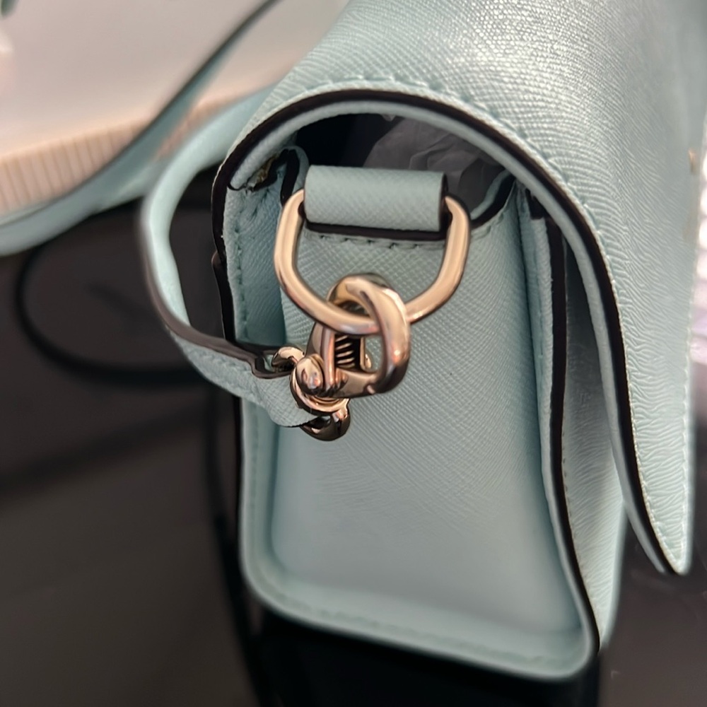 🎉Host Pick🎉Kate Spade Cedar Street Magnolia Crossbody Light Blue - Picture 6 of 16